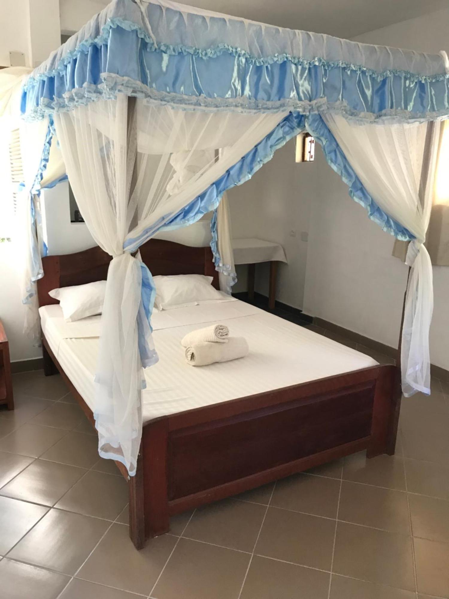 Hotel Le Lagon Foulpointe Exterior foto